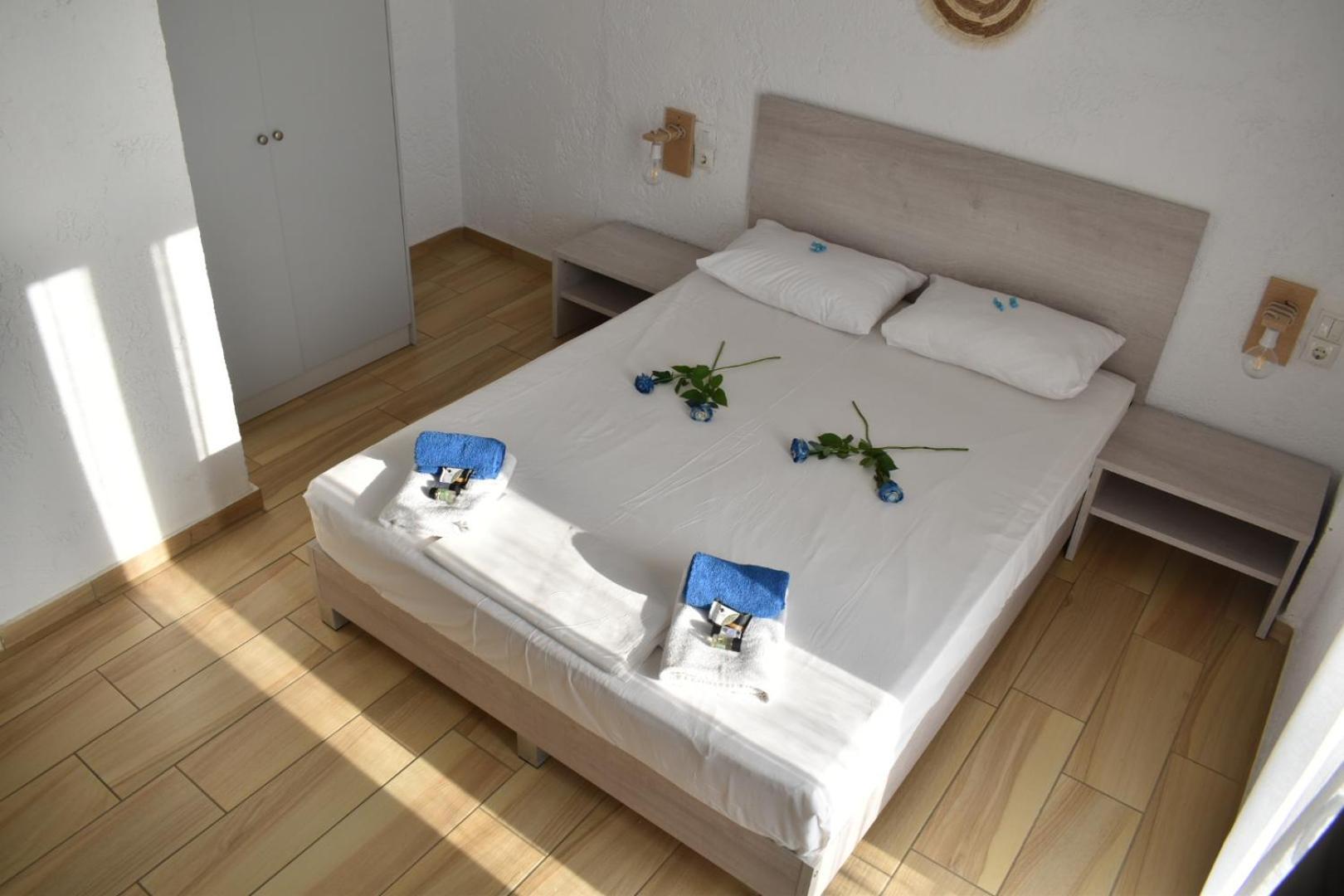 Ble Island Aparthotel Hersonissos  Bagian luar foto